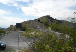 The road up to Rocca Calascio