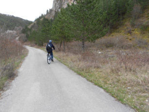 Bike1 Try to get to the top of the hill