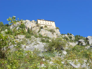 Clinging to the side of Monte Morrone